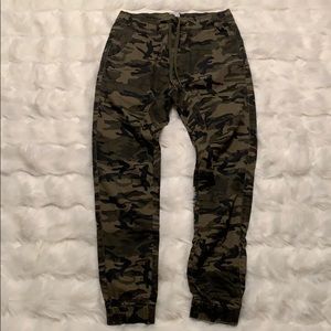 Kuwallatee Camo Joggers